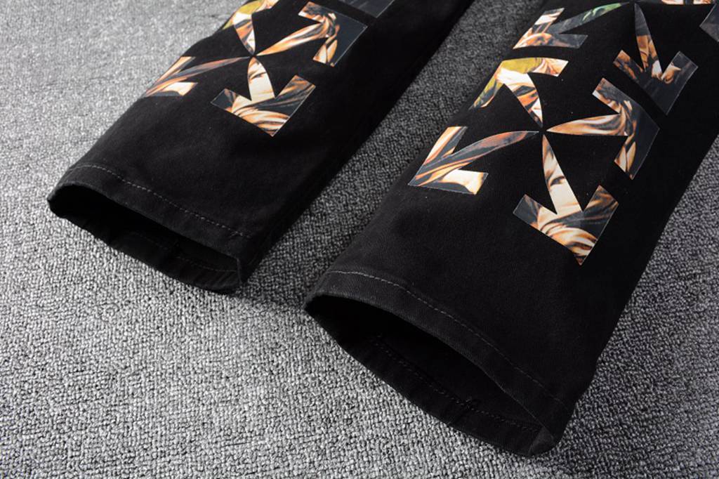 OFF WHITE 156